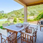 Iconic Olea With Pool & Βίλα Πευκοχώρι