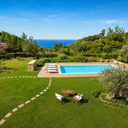 Iconic Olea With Pool & Vila