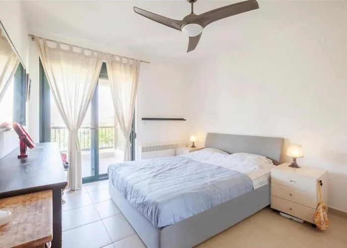 Iconic Olea With Pool & Villa Pefkochori